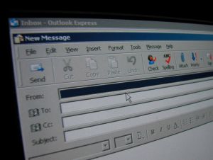 email screen